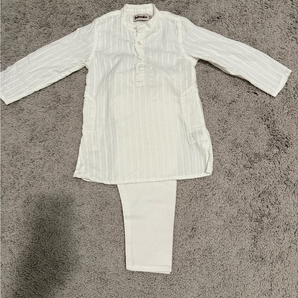 Fab India Indian / pakistani kids white kurta set.
